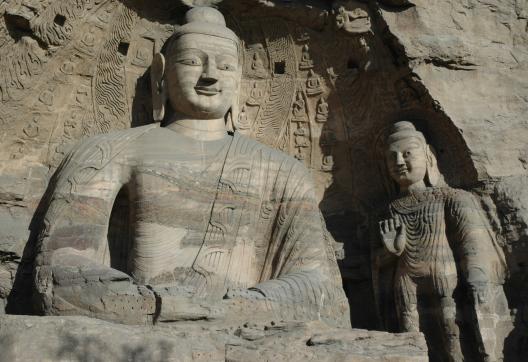 Randonnée vers un bouddha sculpté sur le site de Yungang près de Datong