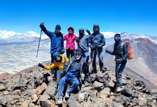 Voyage d'aventure au sommet de l'ojos del Salado