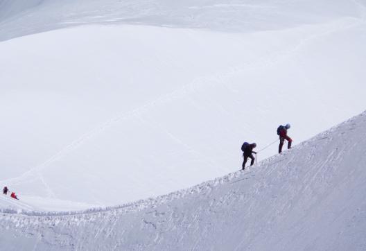 Voyage d'aventure et montée encordée à Chamonix