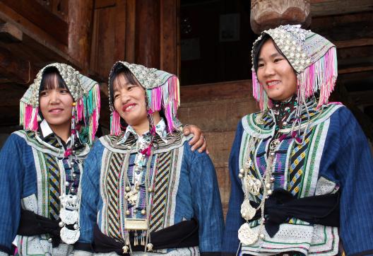 Voyage vers des femmes du peuple bailuo yi au Yunnan oriental