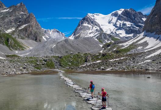 Trek dans le massif de la Vanoise vers Pralognan