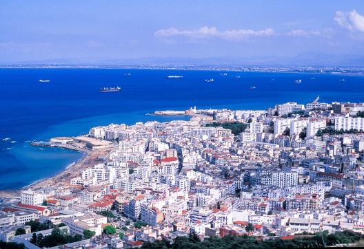 Balade dans "la ville blanche" d'Alger