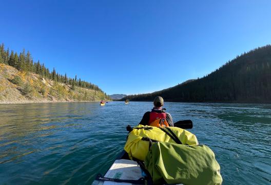 Au Canada en canoë sur la riviere yukon