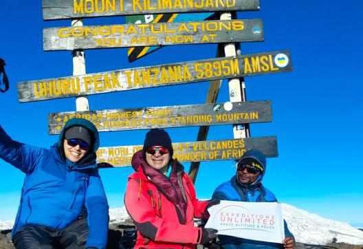 Ascension du Kilimandjaro à 5895 mètres