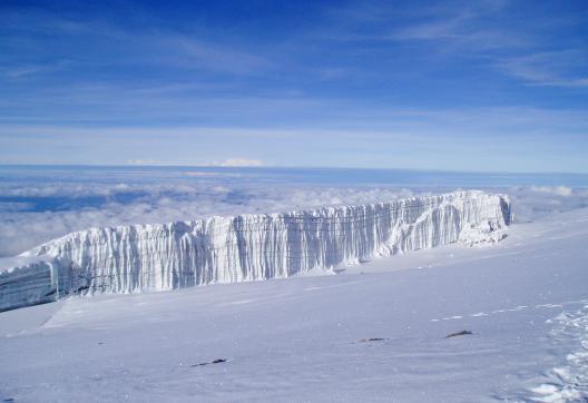 Ascension du Kilimandjaro à 5895 mètres en Tanzanie