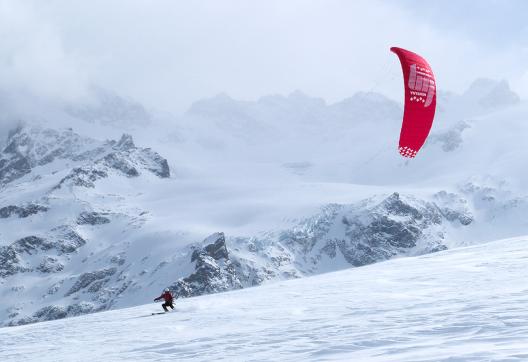 Snowkiteurb dans les Hautes Alpes