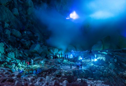 Trek nocturne au Kawah Ijen en Indonésie