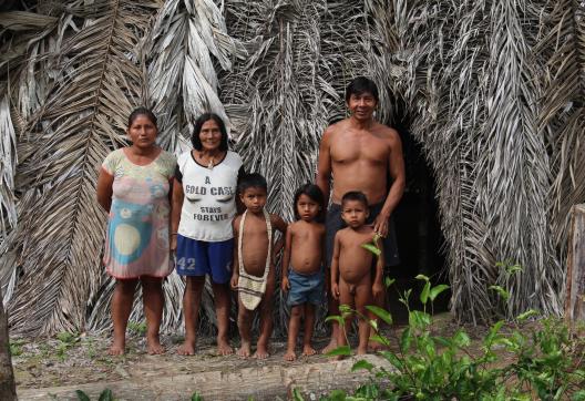 Waoranis en Amazonie équatorienne