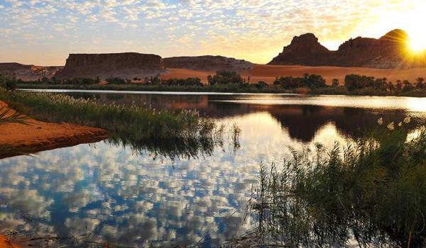 Trekking aux lacs Ounianga au Tibesti