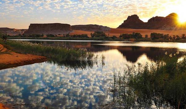 Trekking aux lacs Ounianga au Tibesti