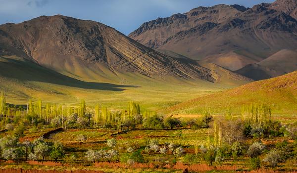 Trek dans une belle vallée de l'Azerbaïdjan oriental