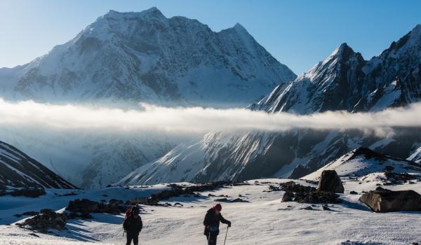 Montée du Larkye pass à 5135 m sur le tour du Manaslu au