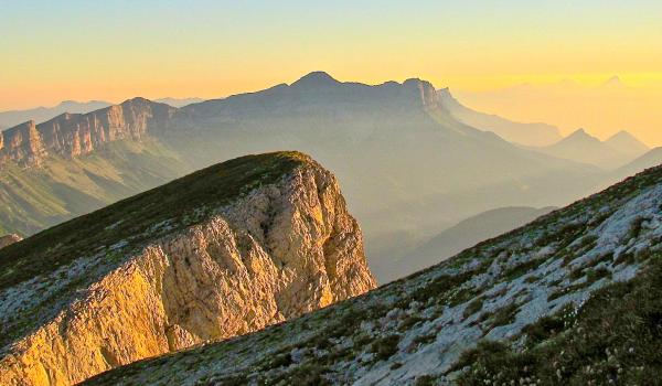 Trekking avec un lever de soleil au grand Veymont