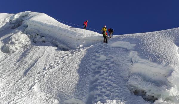 Ascension du Lobuche East à 6 145 m dans la région de l'Everest