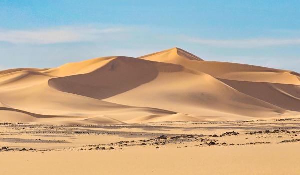 Voyage près de dunes au Mehadjebat