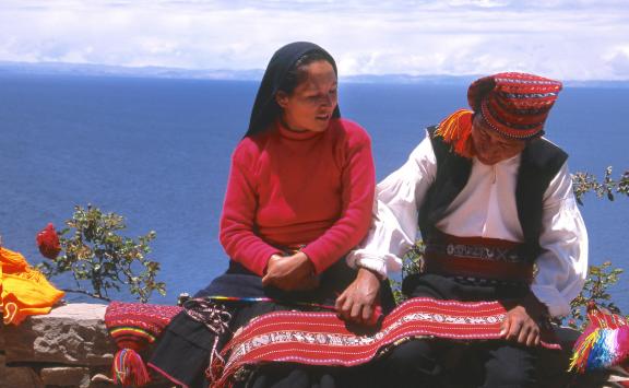 Couple a Taquile en Colombie