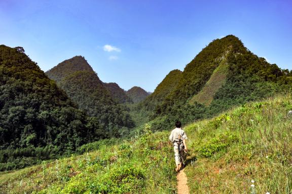 Trek dans le massif de Thong Nong