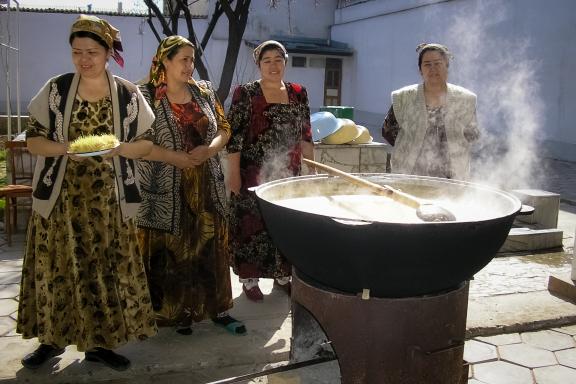 Voyage pour les festivités du Navrouz et dégustation de Sumalak à Ashraf