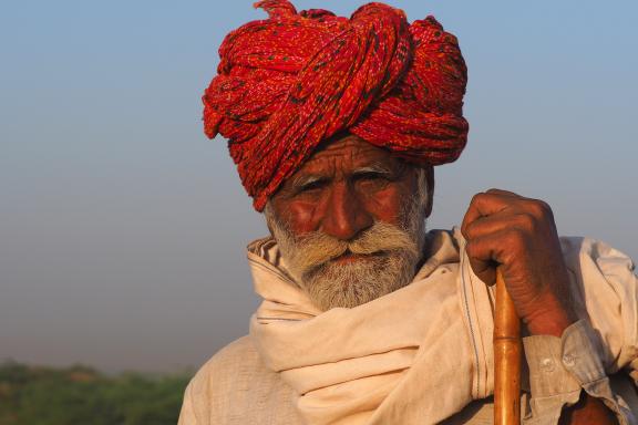 Trekking avec un homme du peuple raika au sud du Rajasthan