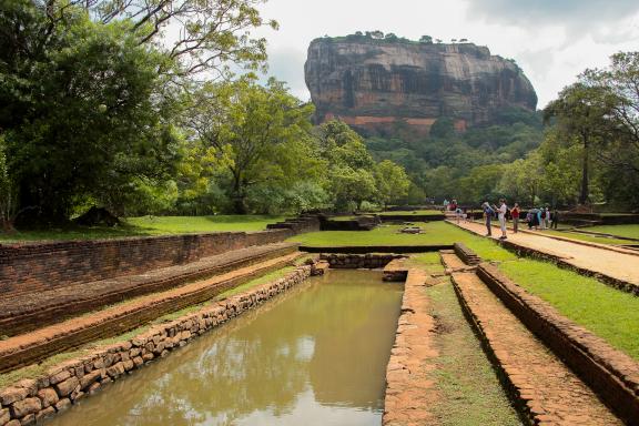 Randonnée vers le Rocher de Sigiriya au centre de Ceylan