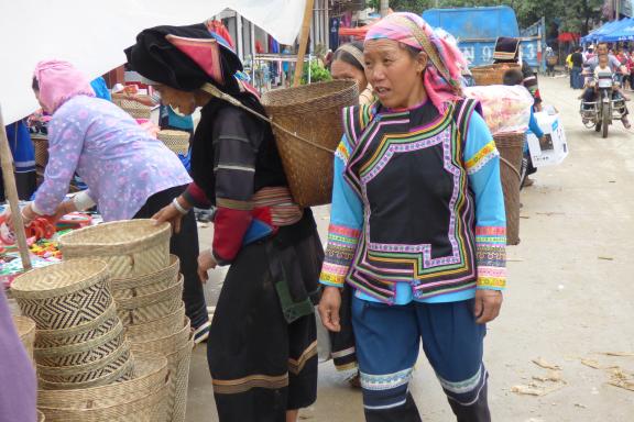 Voyage d'aventure au sud Yunnan peuples montagnards et marchés