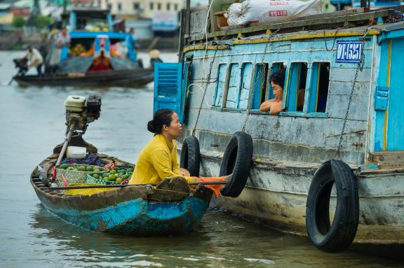 Découverte des échanges dans le marché flottant de Cai Rang
