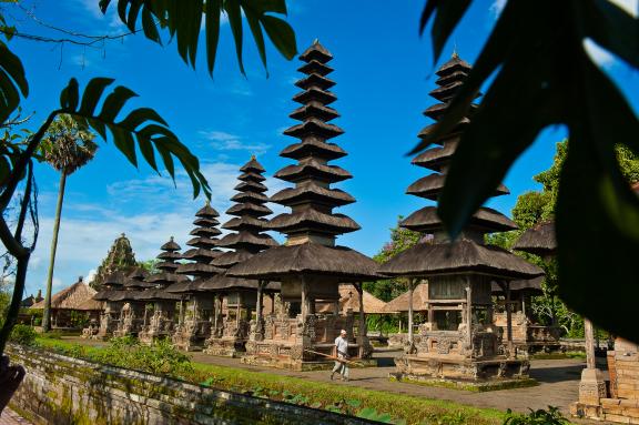 Trekking vers un temple balinais sur l'île de Bali