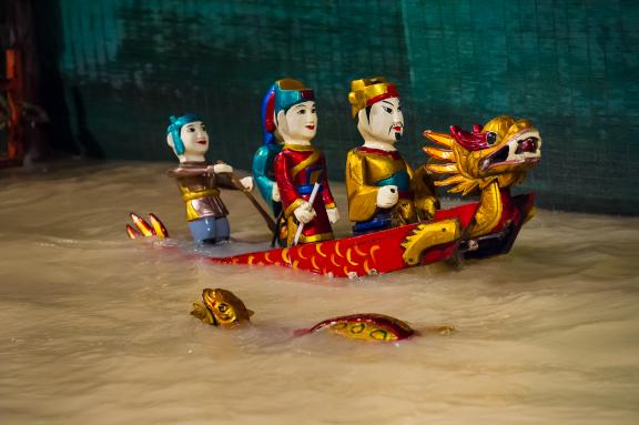 Découverte d'un théâtre de marionnettes sur l'eau à Hanoi