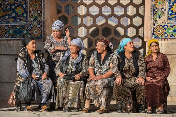 Voyage et rencontres ouzbèkes à la médersa Sher-Dor à Samarcande