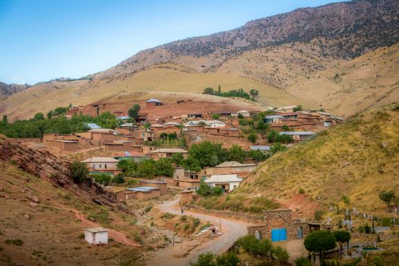 Randonnée dans le village de Langar en Ouzbékistan