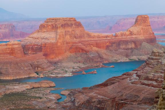 Trekking vers le Lac Powell aux États-Unis