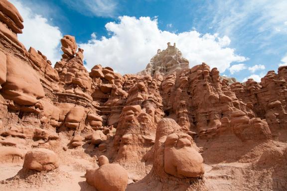 Randonnée au coeur de la vallée des lutins aux États-Unis