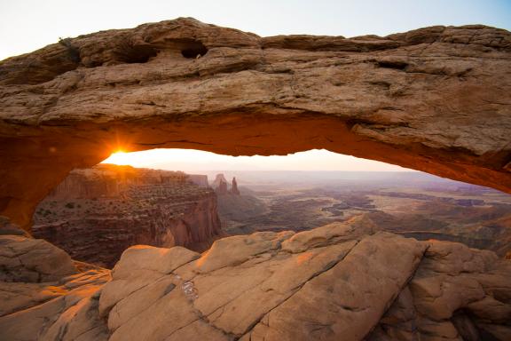 Trekking dans le Canyonlands National Park aux États-Unis