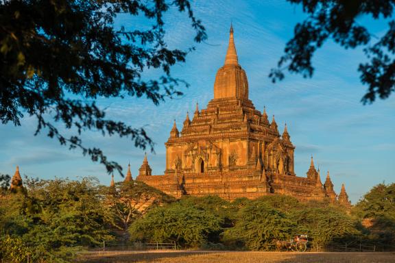 Randonnée vers le temple Sulamani sur le site de Bagan