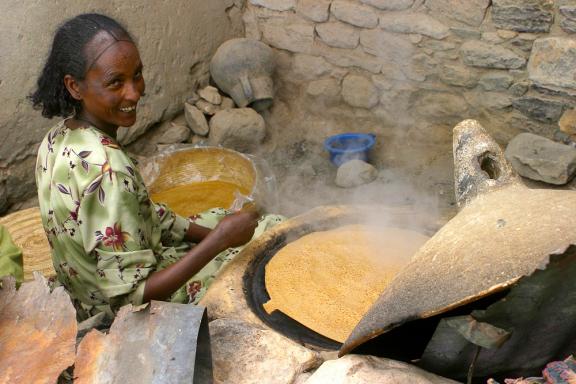 Voyage  pour découvrir la préparation de l'injera dans le Tigray