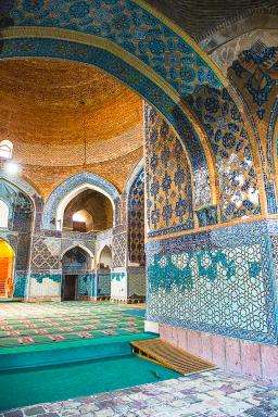 Tourisme culturel dans la Mosquée bleue de Tabriz