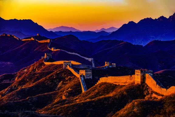 Voyage et Couché de soleil sur la Grande Muraille à Jinshanling
