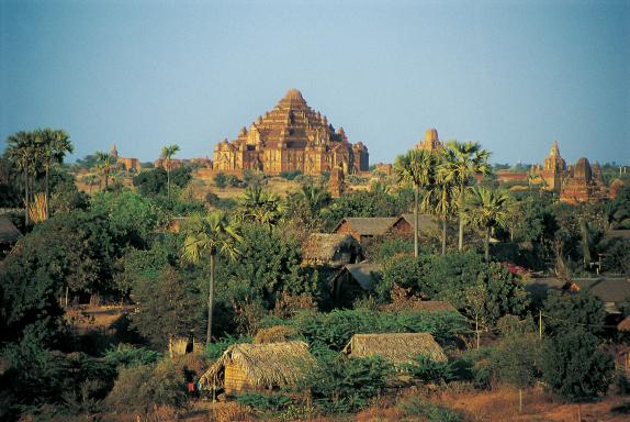 Randonnée vers le temple Dhammayangyi et village de Myinkaba sur le site de Bagan