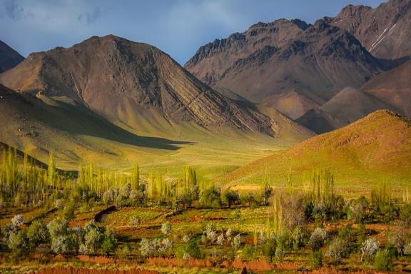 Trek dans une belle vallée de l'Azerbaïdjan oriental