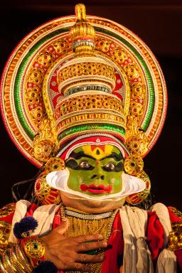 Rencontre avec un danseur de Kathakali dans la région de Cochin