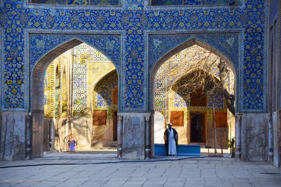 Découverte culturelle de la mosquée d'Ispahan en Perse centrale