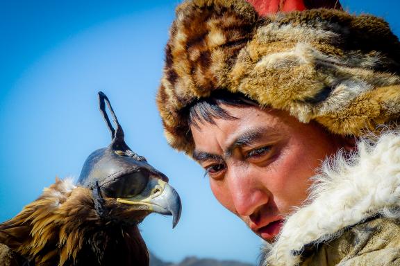 Voyage d'aventure et immersion avec les aigliers kazakhs