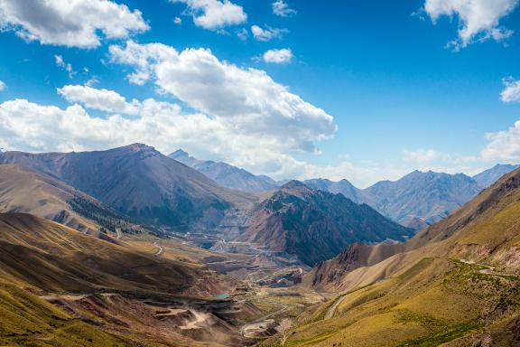 Voyage d'aventure et route d'altitude en direction Tian Shan
