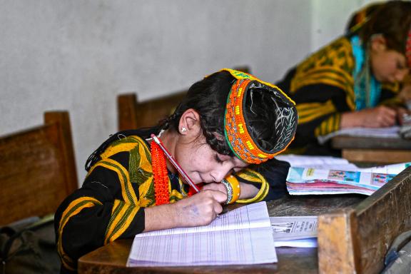 Découverte de l'école en vallée kalash de Bumburet