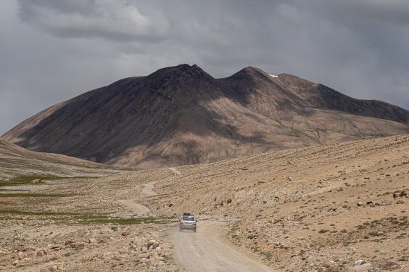 Voyage d'aventure sur les pistes du Pamir vers Bulunkul et le lac Yashikul