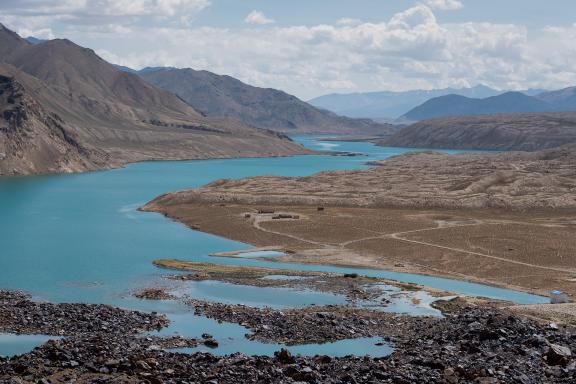 Randonnée vers le lac Yashikul au Tadjikistan
