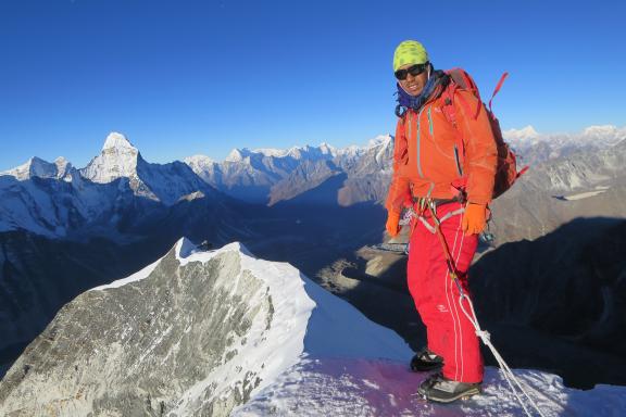 Ascension de l’Island peak à 6 189 m dans la région de l’Everest au Népal