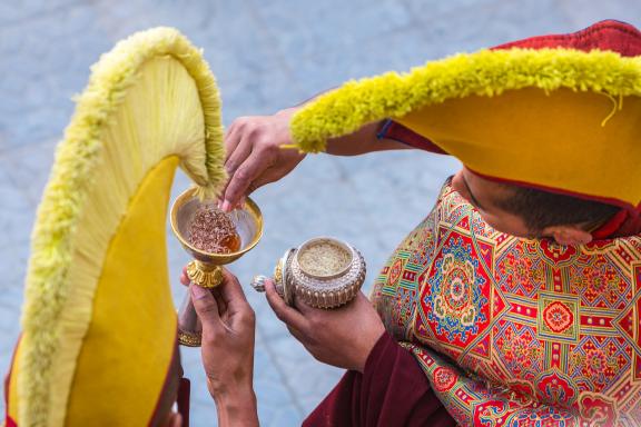 Cérémonie bouddhiste dans un monastère du Ladakh