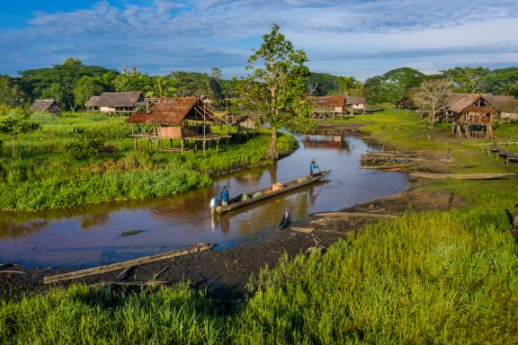 Voyage vers la région du fleuve Sepik du côté d'Angoram