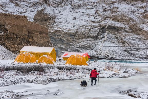 Chadar, le trek sur la rivière gelée au Ladakh Zanskar en Inde